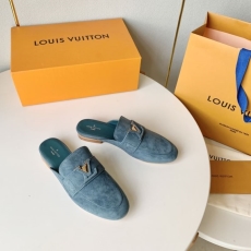 Louis Vuitton Slippers